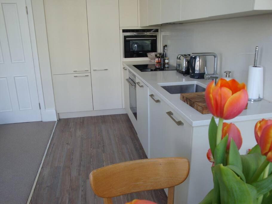 Luxury Bright & Quiet Flat - Chelsea - Earls Court Appartement Londres